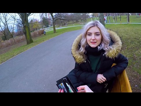 ❤️ Gitulon ang init nga cum sa usa ka estranghero alang sa kuwarta - blowjob sa parke ni Eva Elfie ️ Fucking video sa amon ceb.com-pornzog.ru